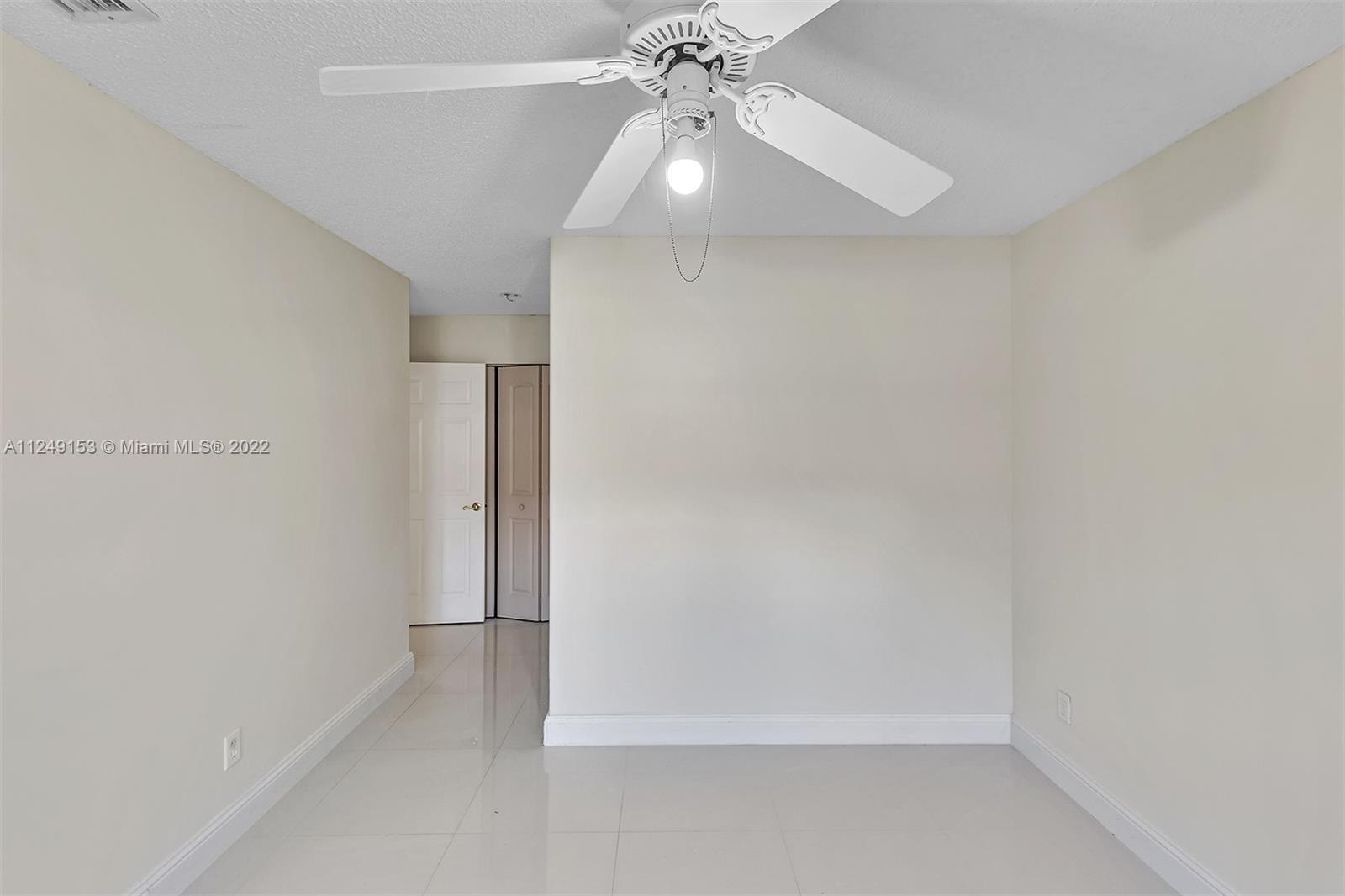 17852 NW 15th Ct Unit: 17852