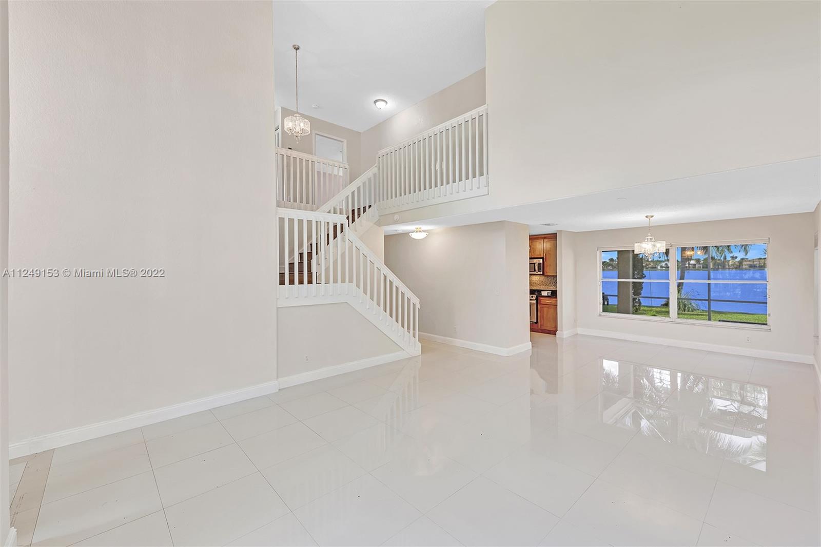 17852 NW 15th Ct Unit: 17852