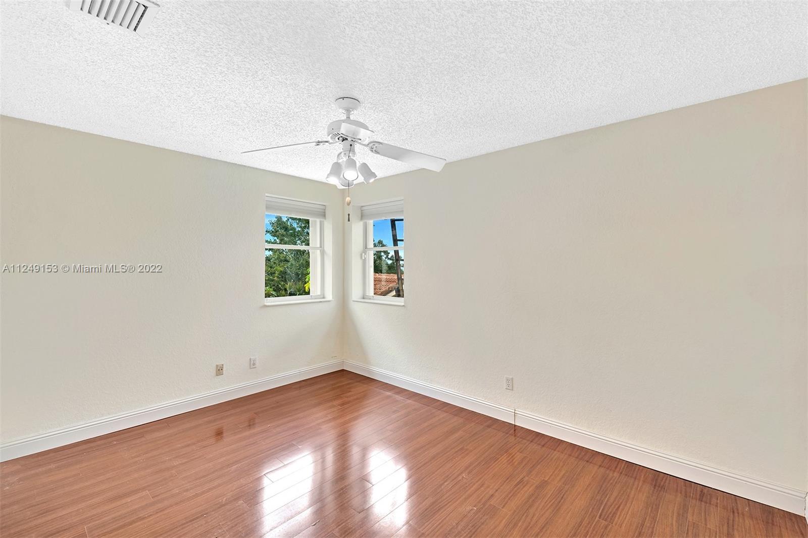 17852 NW 15th Ct Unit: 17852