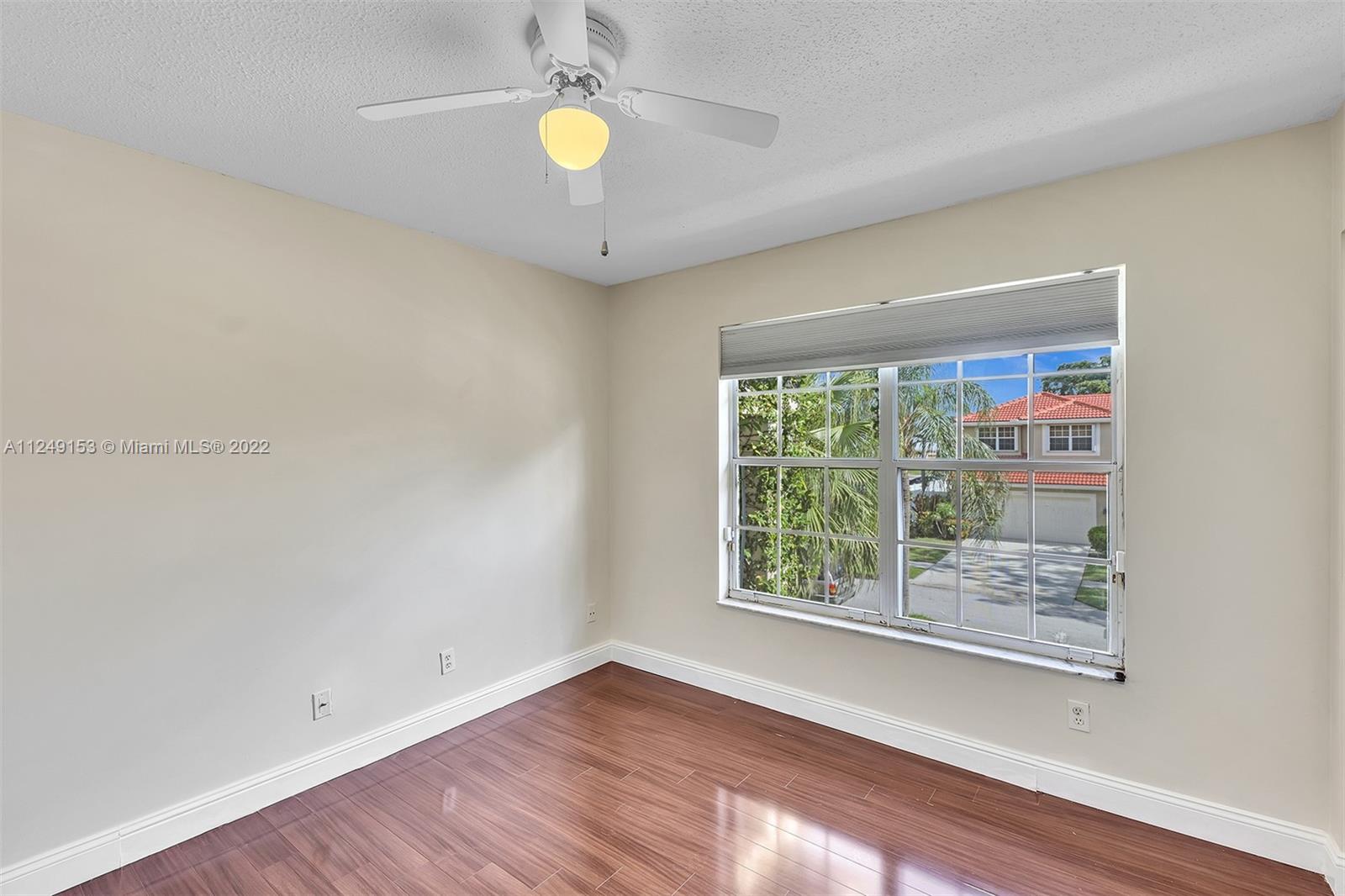 17852 NW 15th Ct Unit: 17852