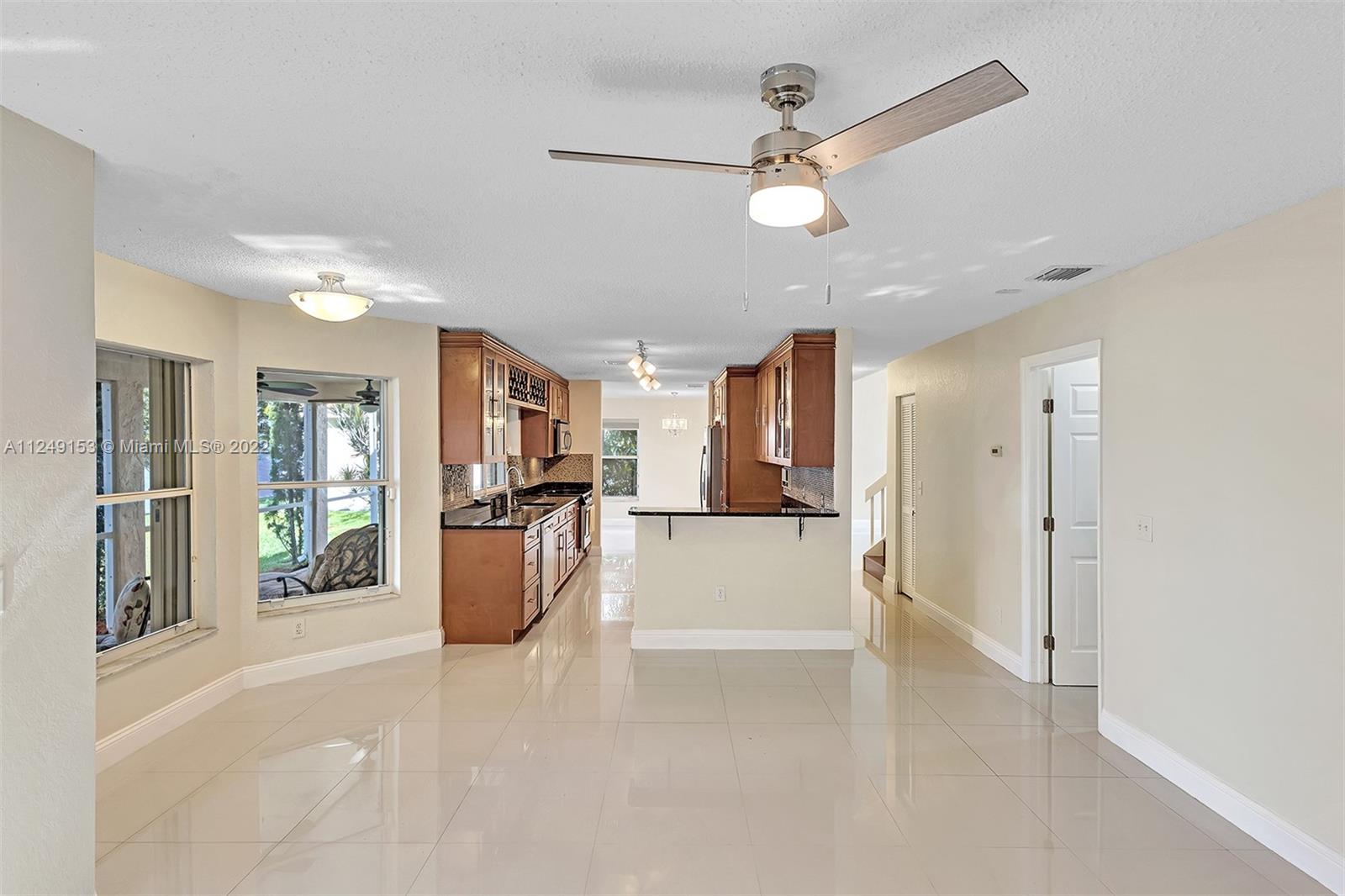 17852 NW 15th Ct Unit: 17852