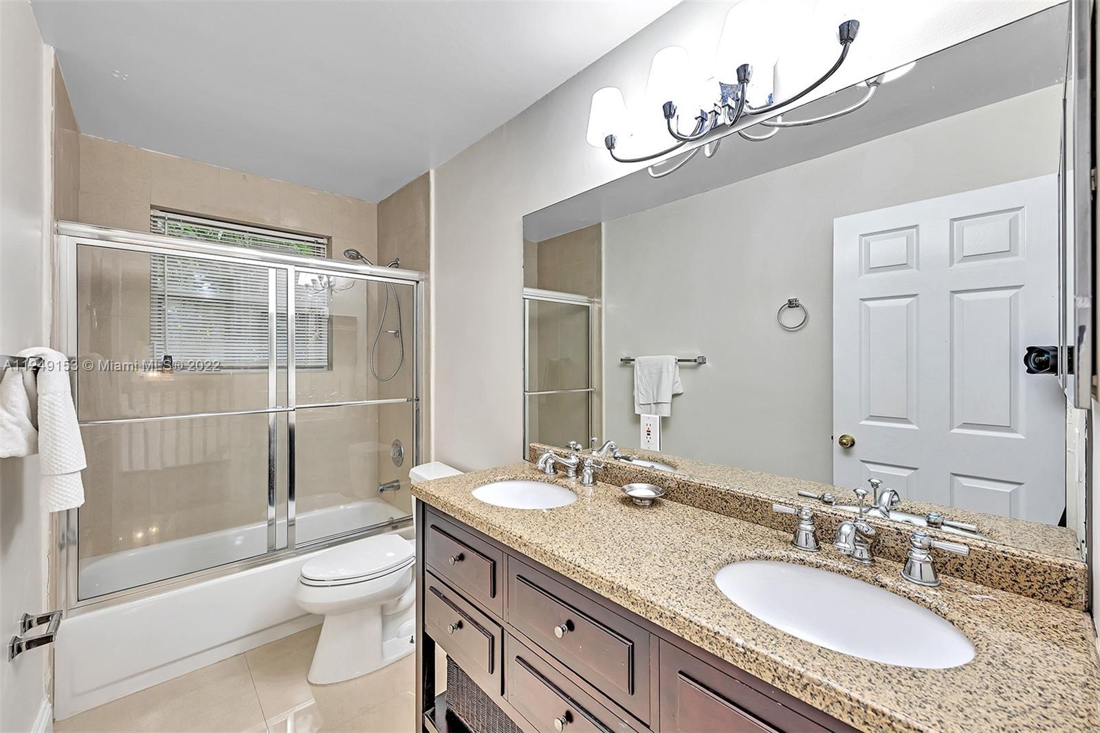 17852 NW 15th Ct Unit: 17852