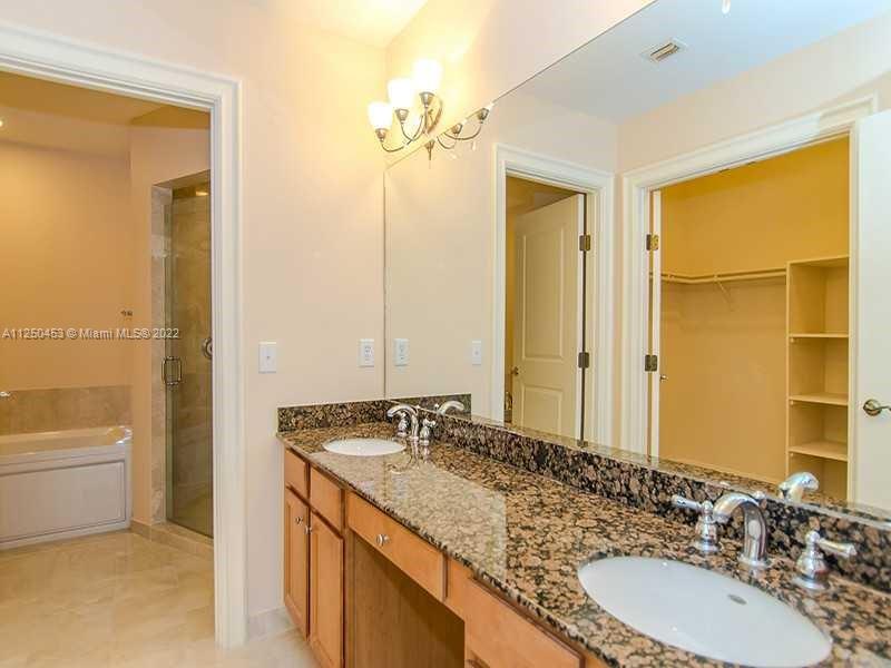 16100 Emerald Estates Dr Unit: 298