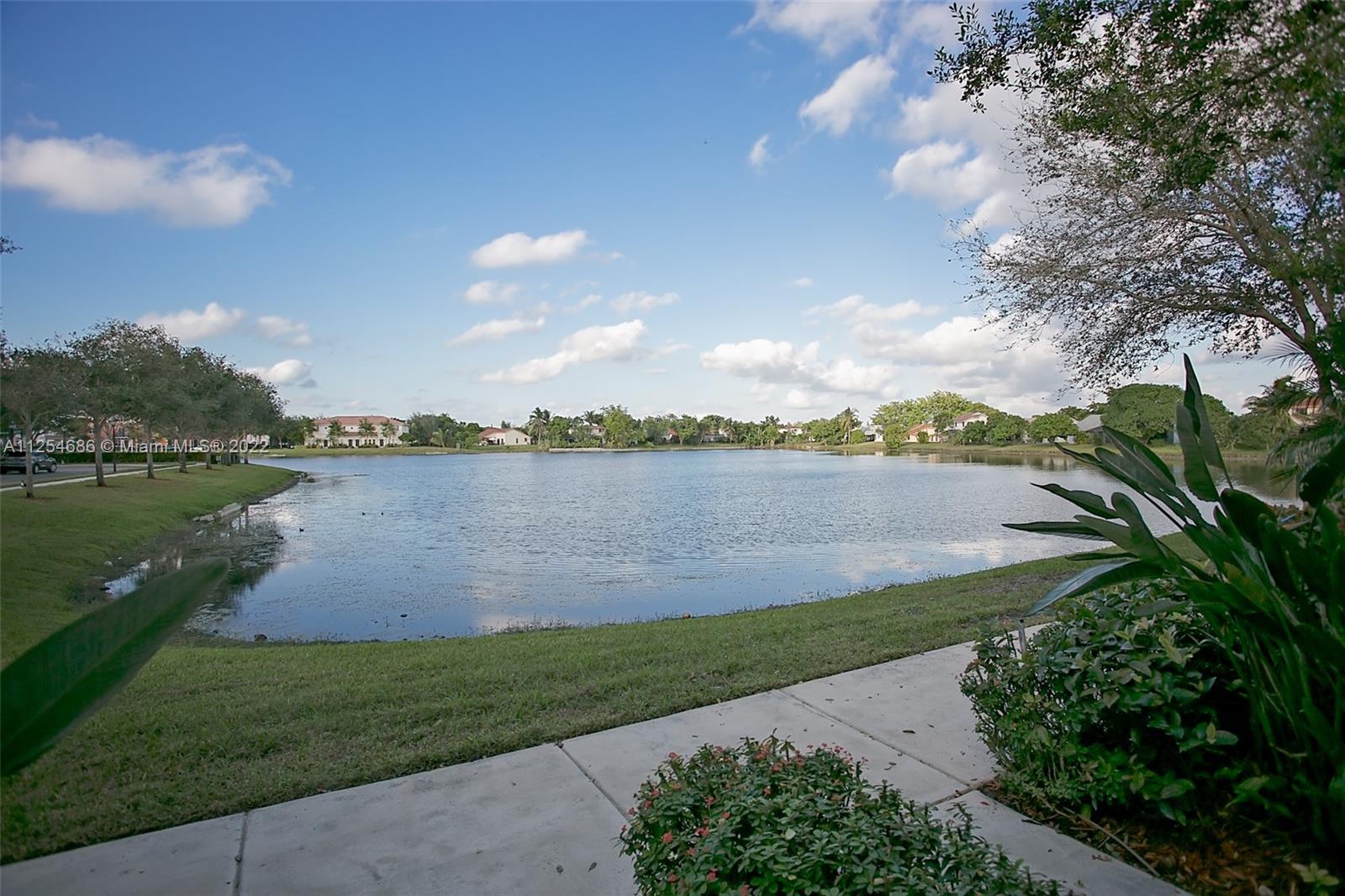 2409 SW 99th Way