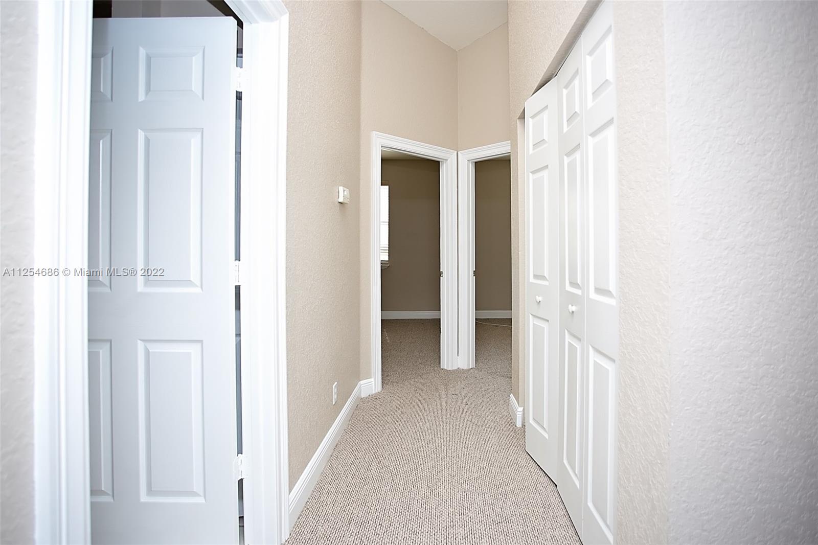 2409 SW 99th Way
