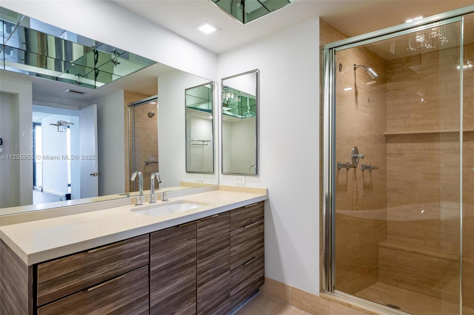 20281 E Country Club Dr Unit: 2302