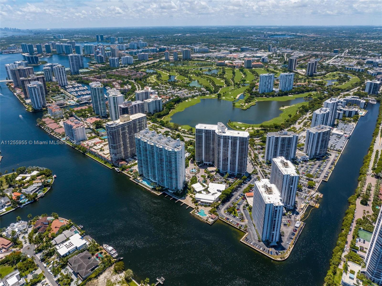 20281 E Country Club Dr Unit: 2302