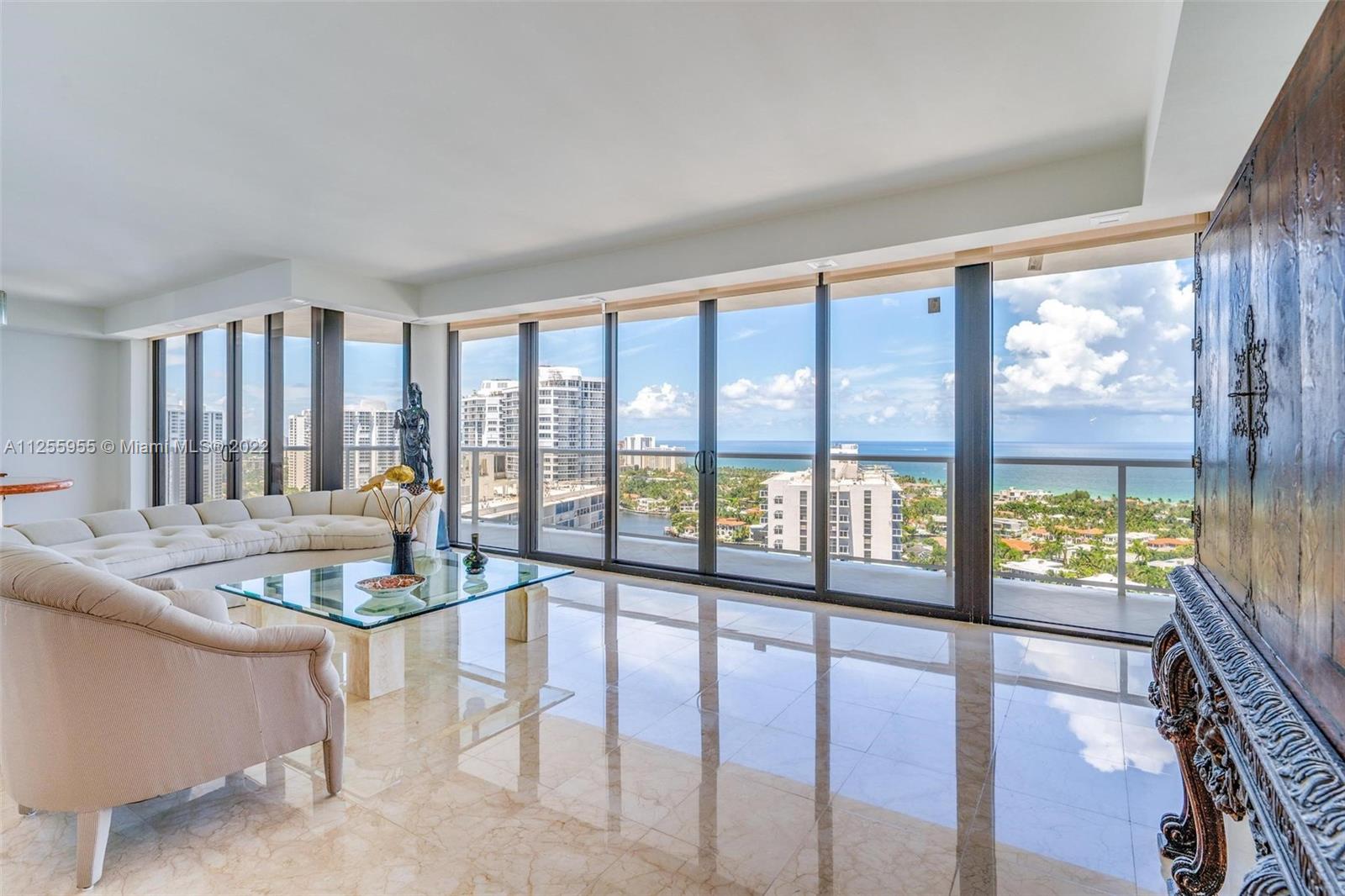 20281 E Country Club Dr Unit: 2302