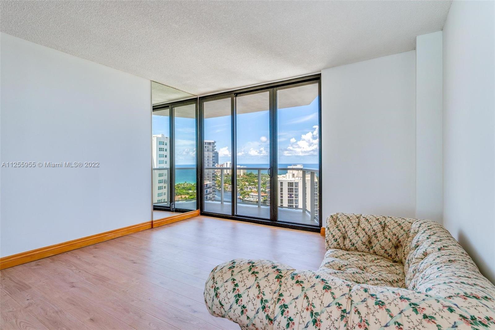 20281 E Country Club Dr Unit: 2302