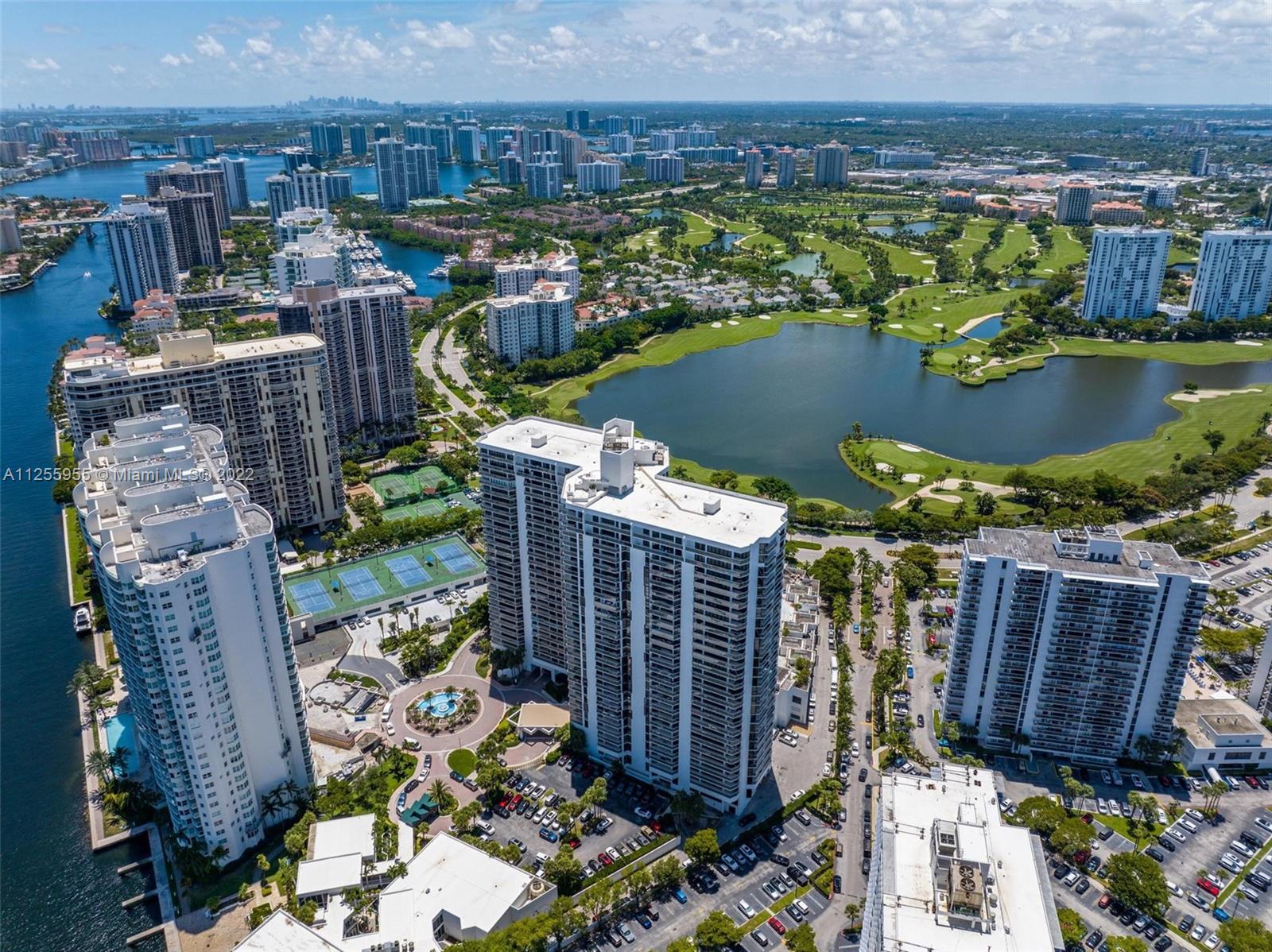 20281 E Country Club Dr Unit: 2302