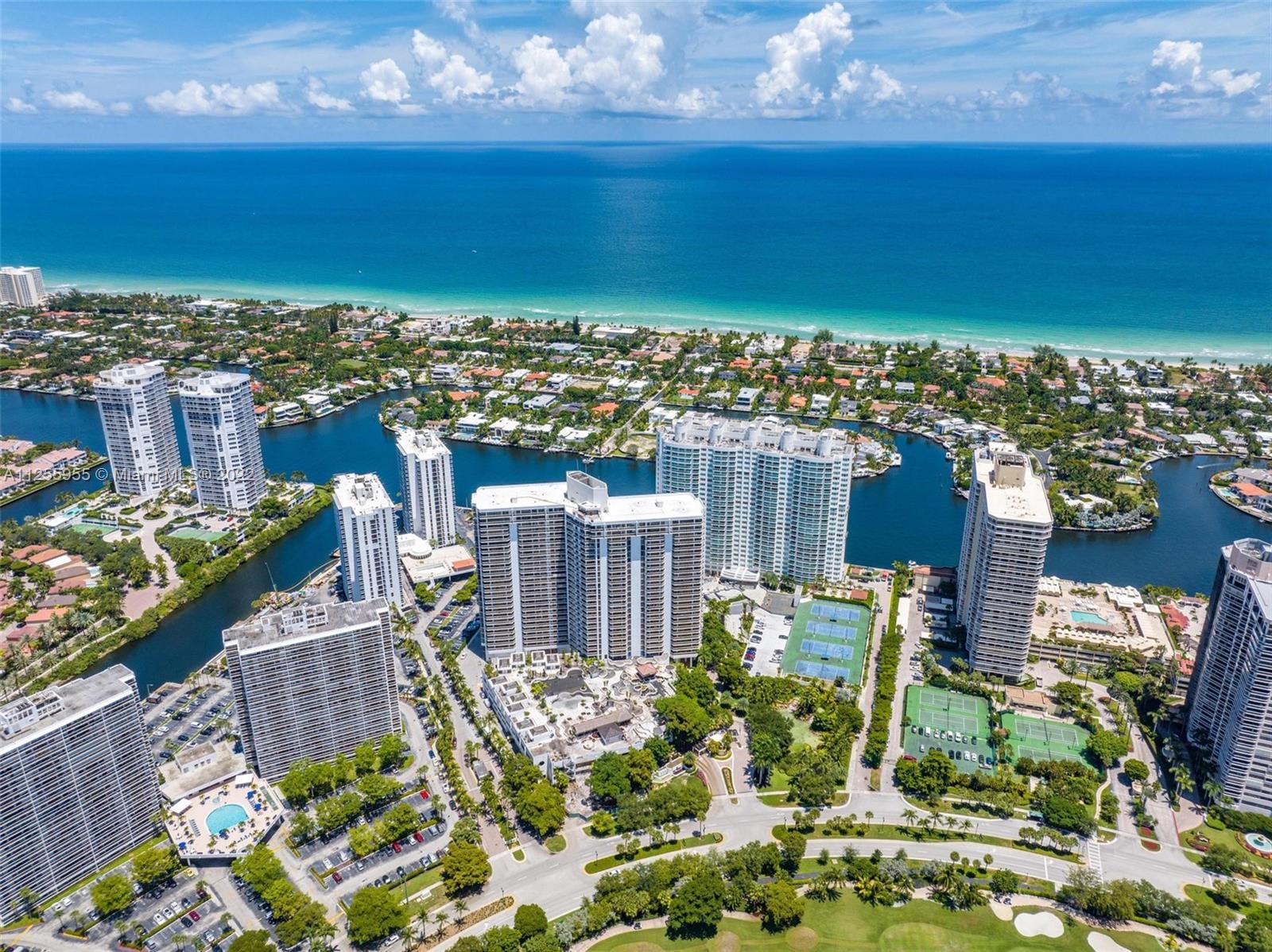 20281 E Country Club Dr Unit: 2302
