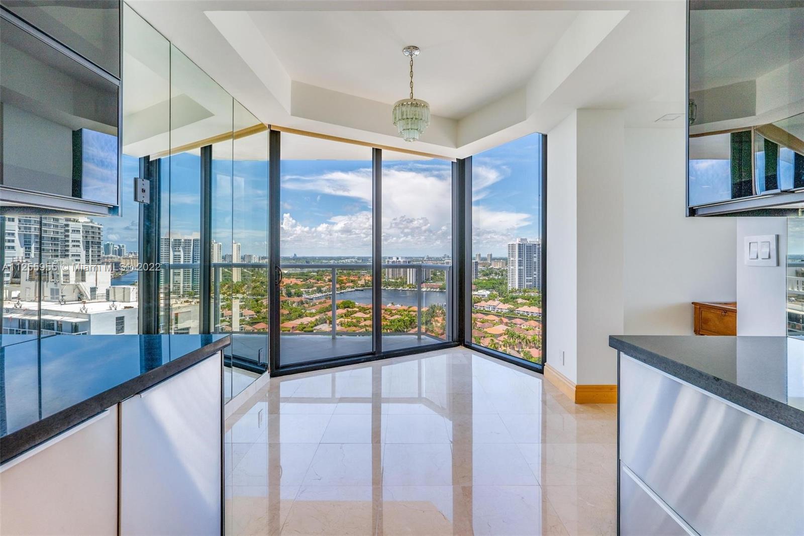 20281 E Country Club Dr Unit: 2302