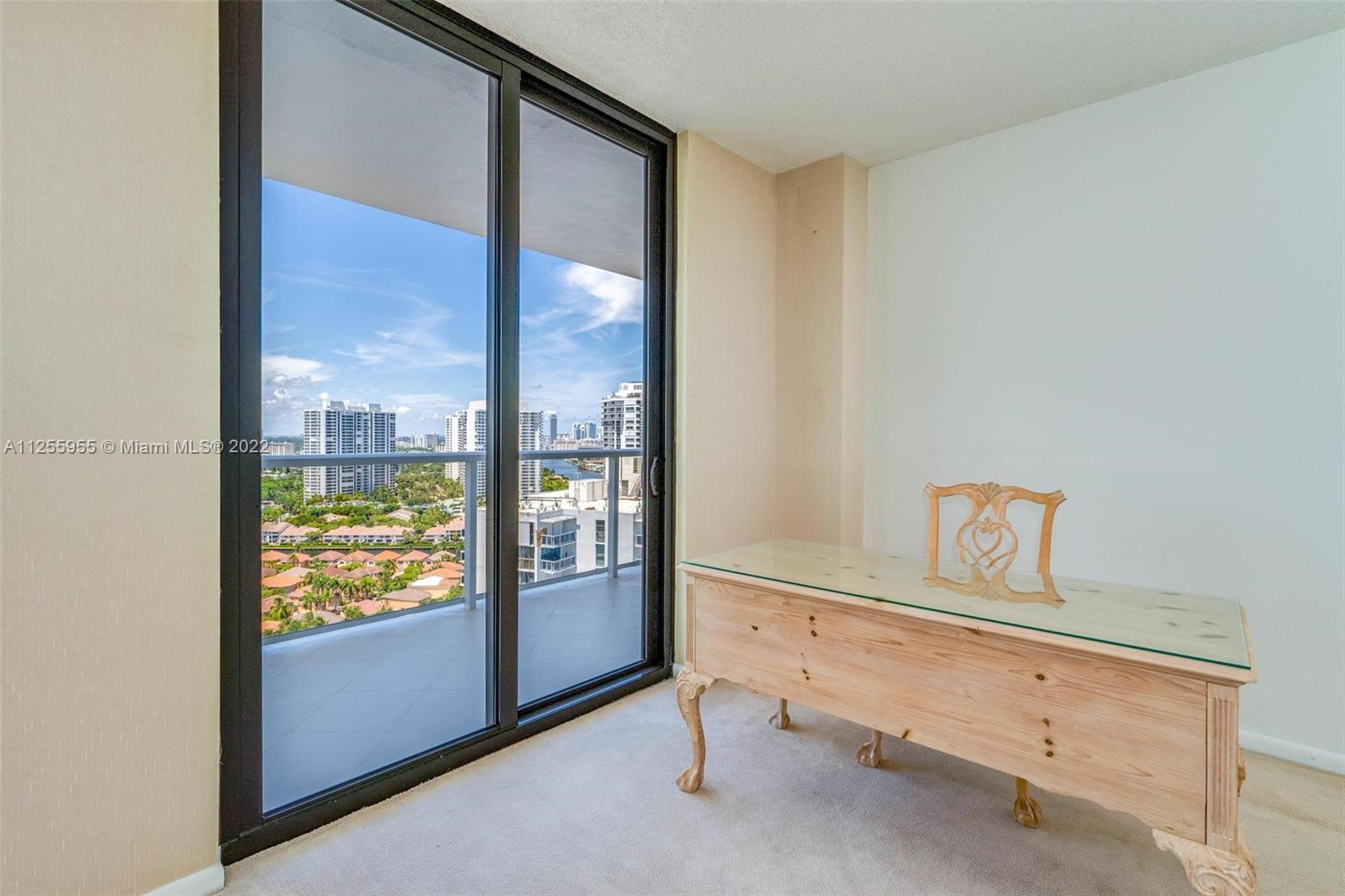 20281 E Country Club Dr Unit: 2302