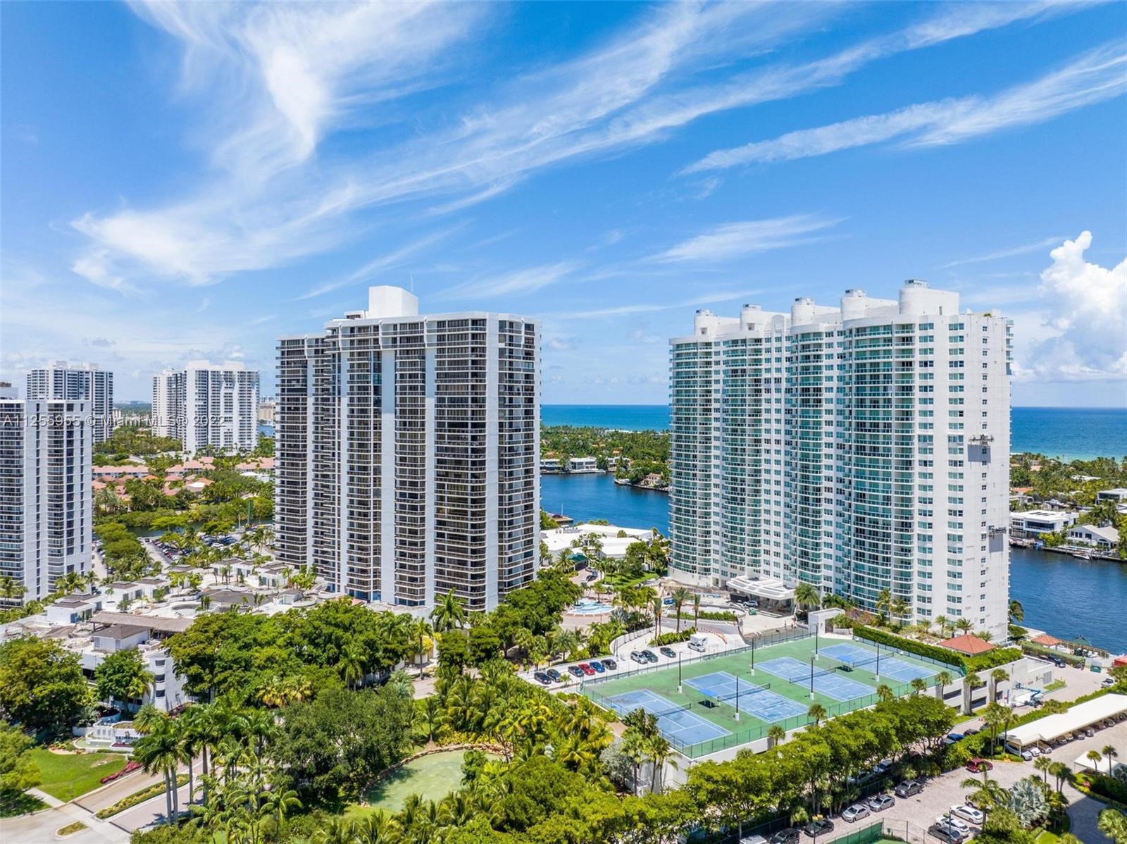 20281 E Country Club Dr Unit: 2302