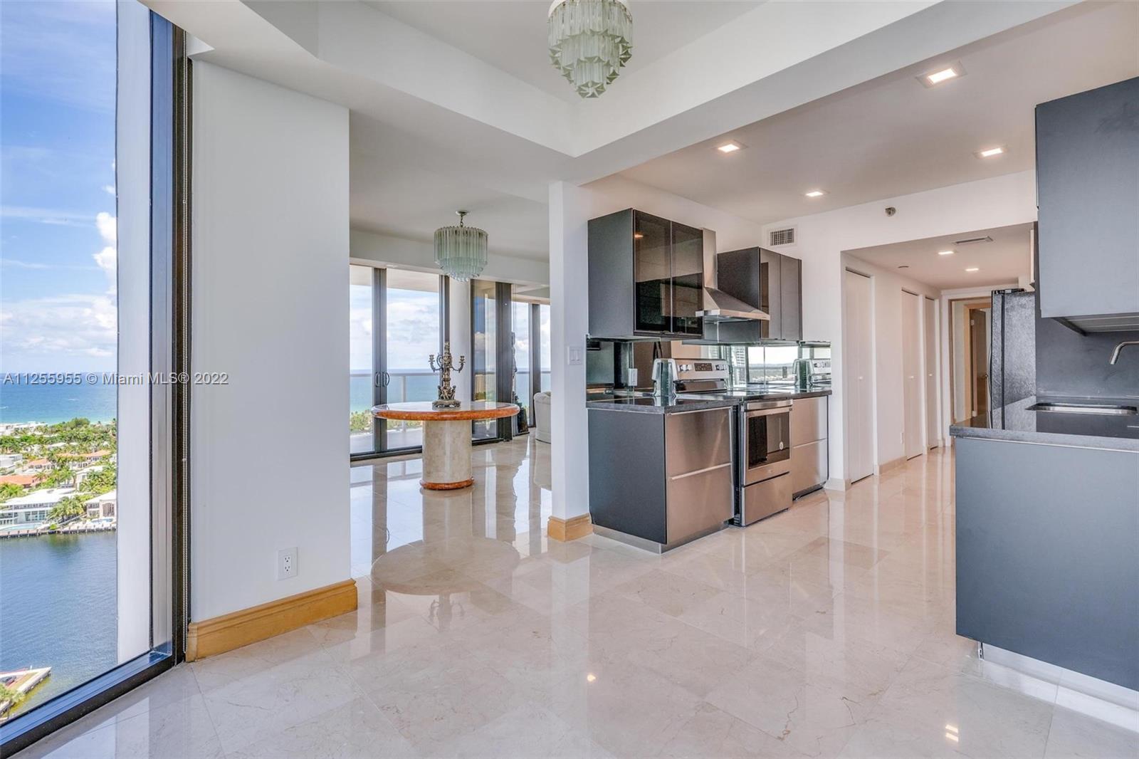 20281 E Country Club Dr Unit: 2302