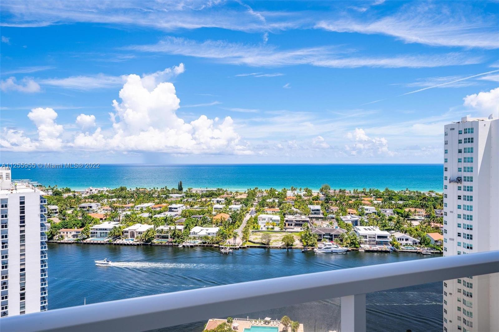 20281 E Country Club Dr Unit: 2302