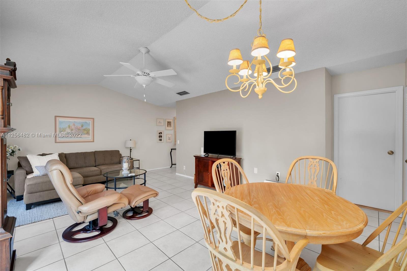 1521 NW 98th Way Unit: 1521
