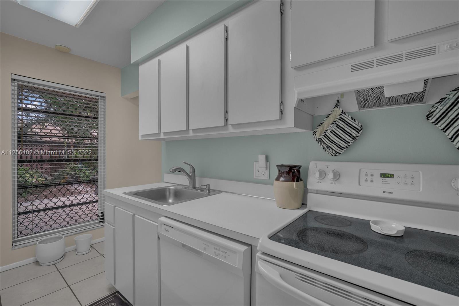 1521 NW 98th Way Unit: 1521
