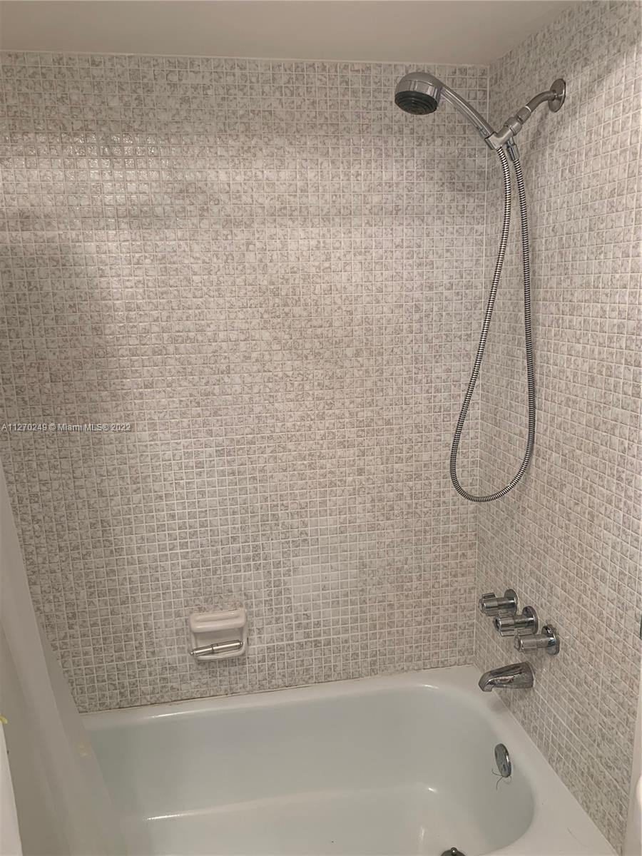 3405 NW 48th Ave Unit: 602