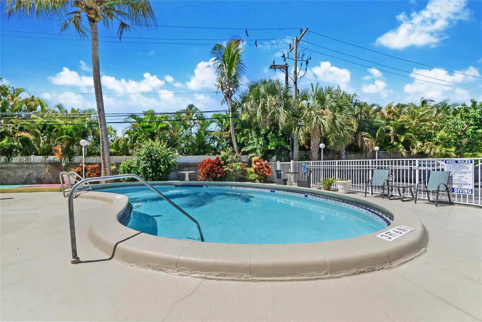2400 NE 9th St Unit: 403
