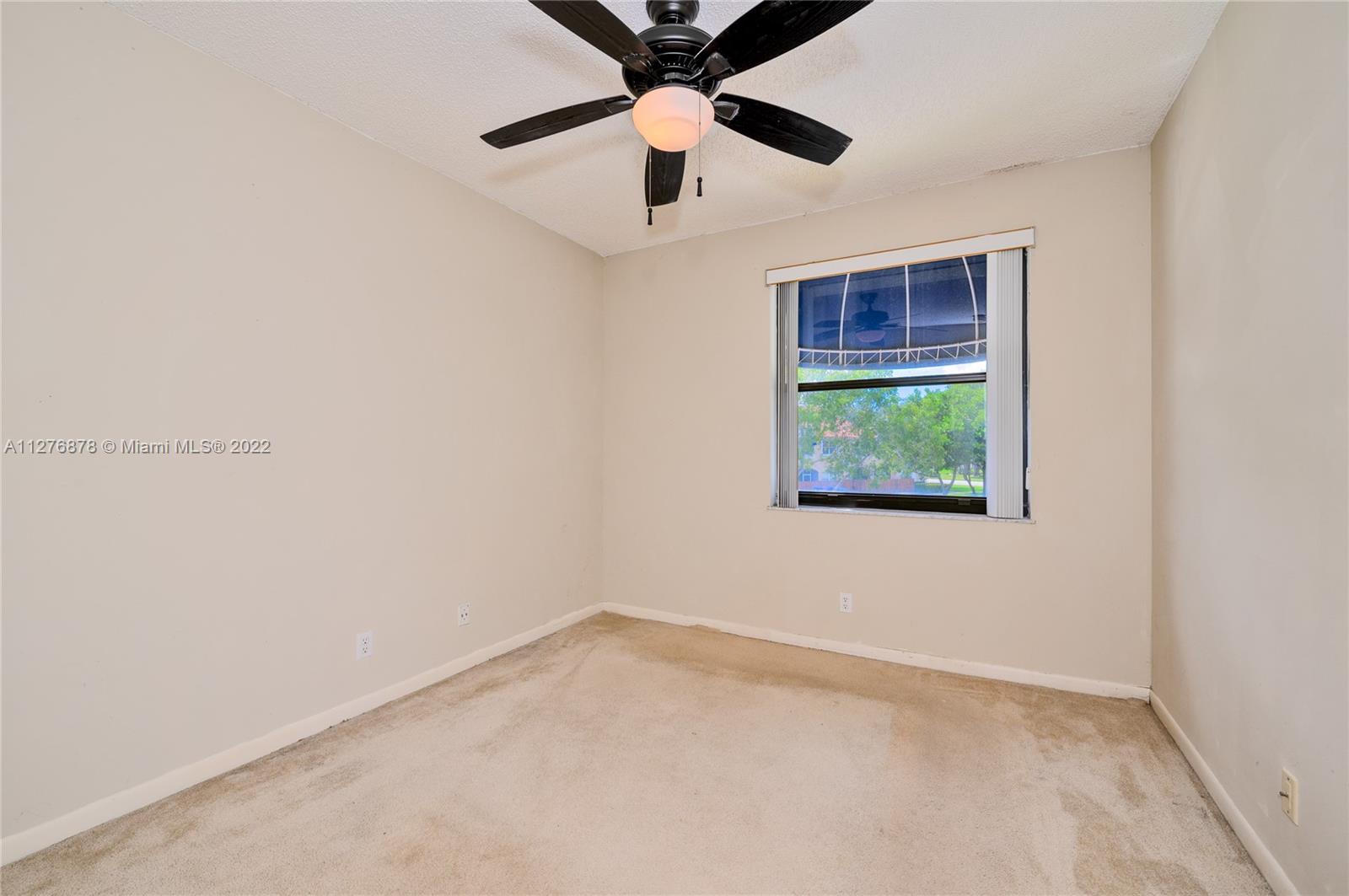 525 Racquet Club Rd Unit: 48