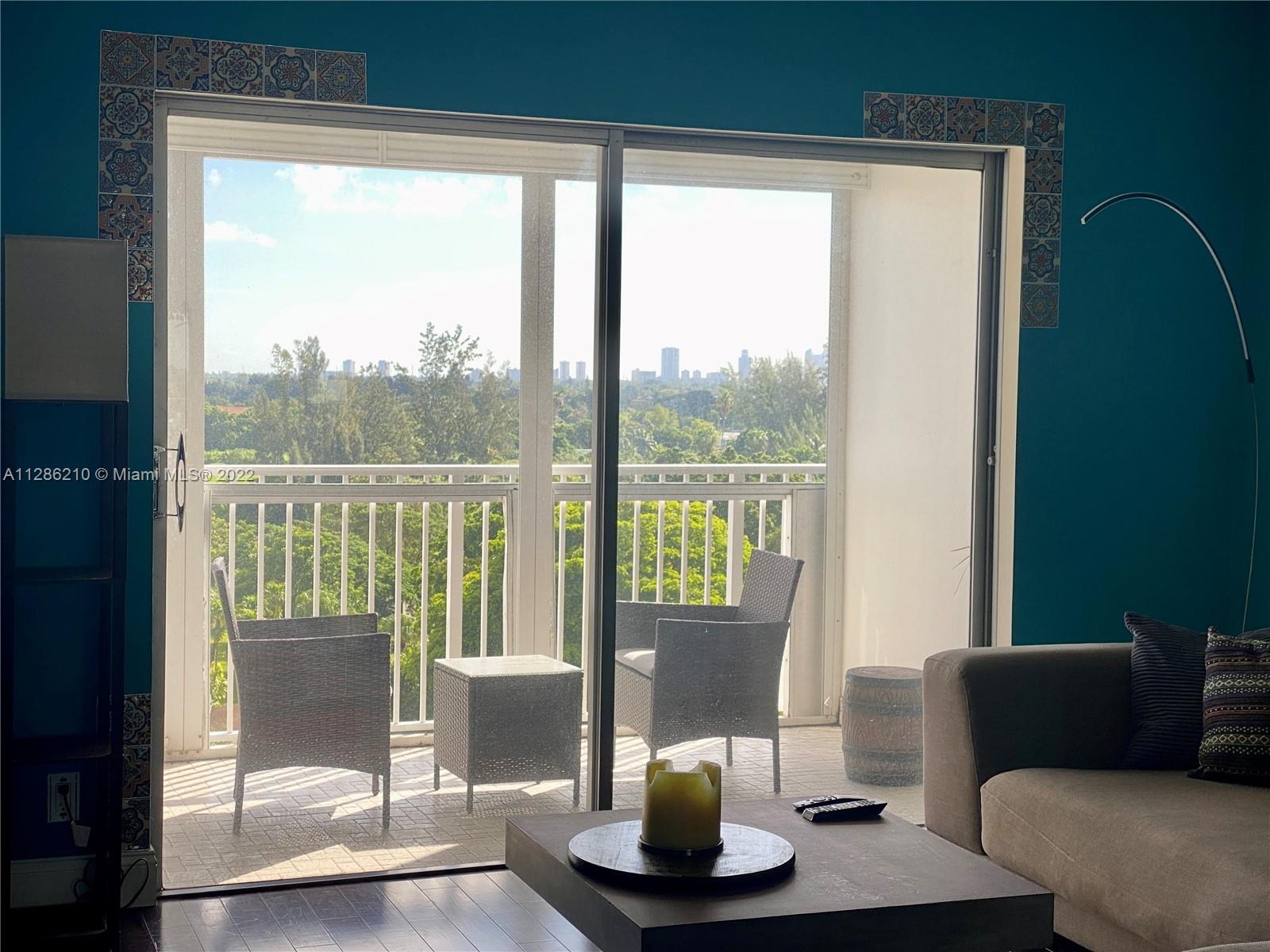 4200 Hillcrest Dr Unit: 914