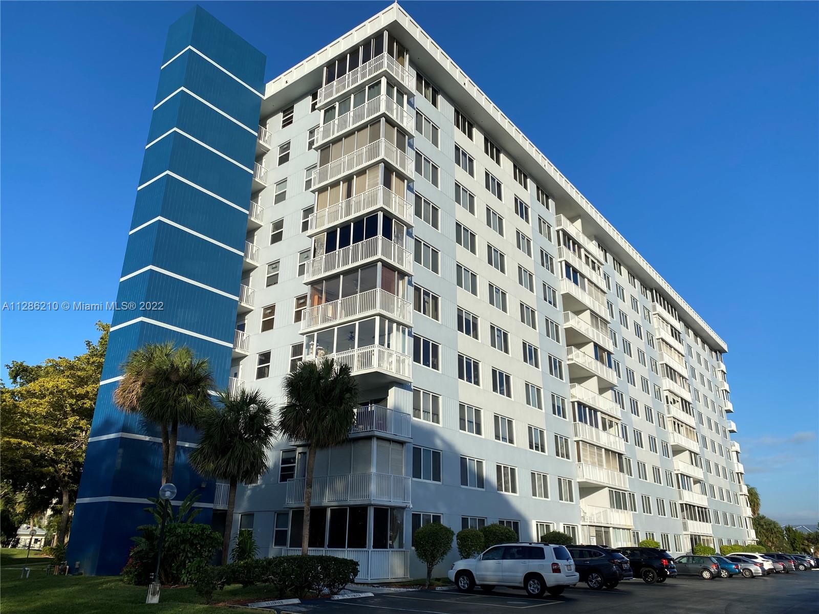 4200 Hillcrest Dr Unit: 914