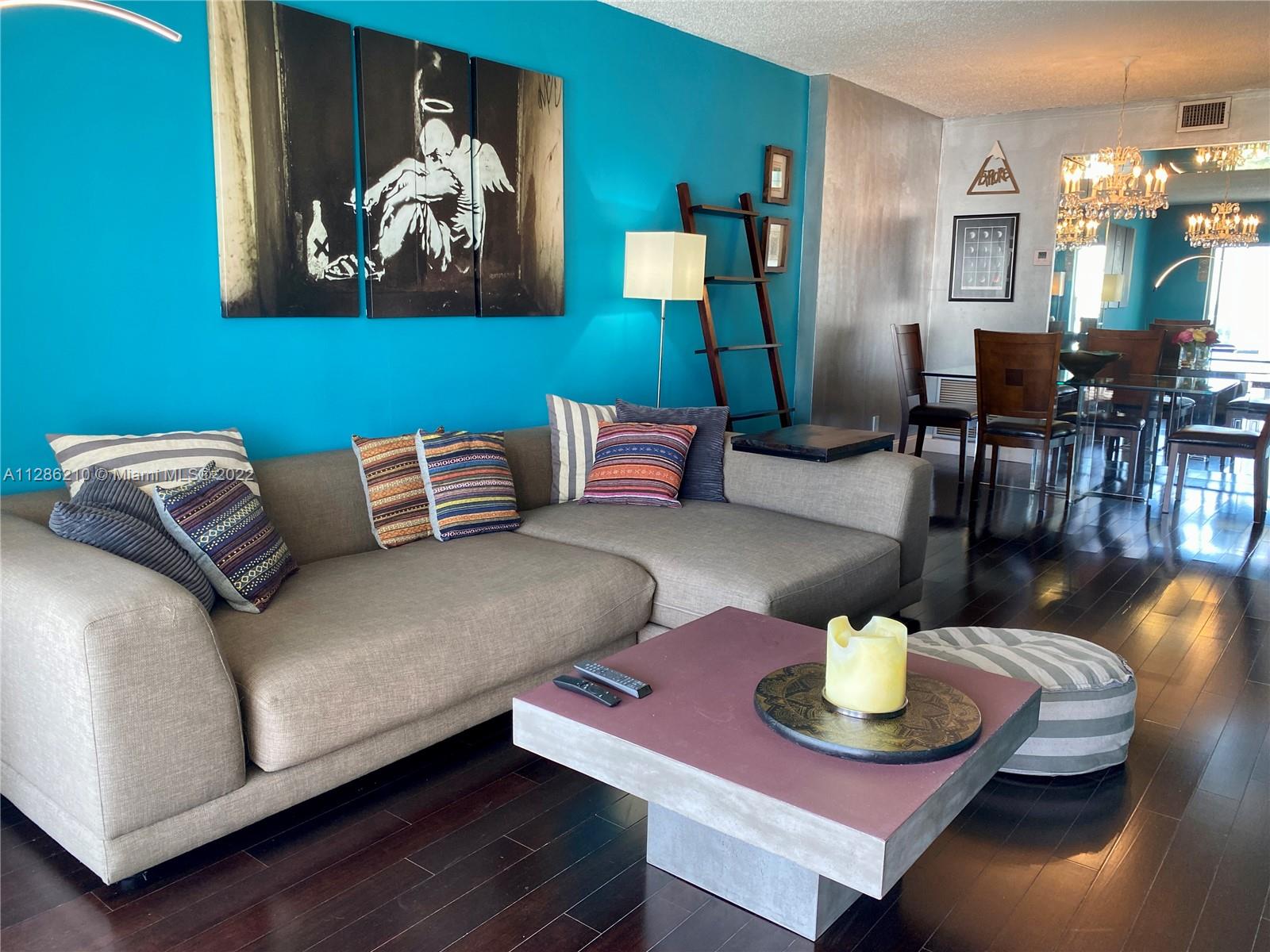 4200 Hillcrest Dr Unit: 914