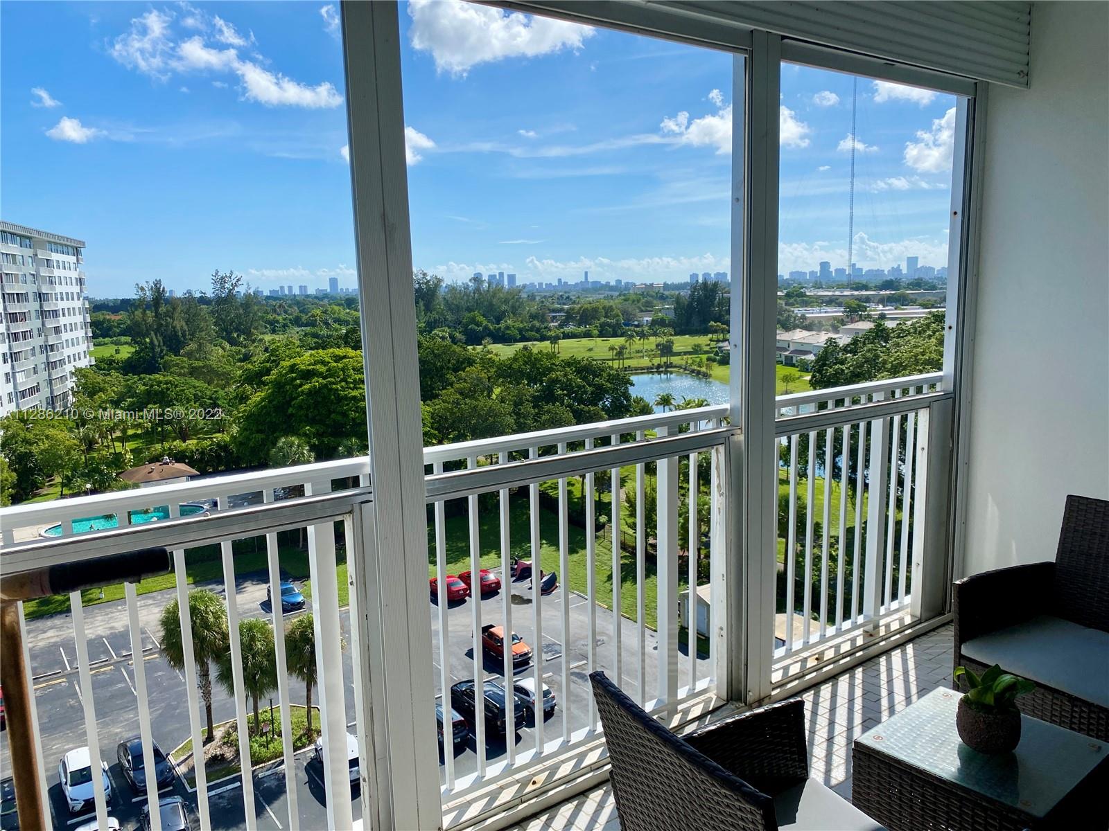 4200 Hillcrest Dr Unit: 914