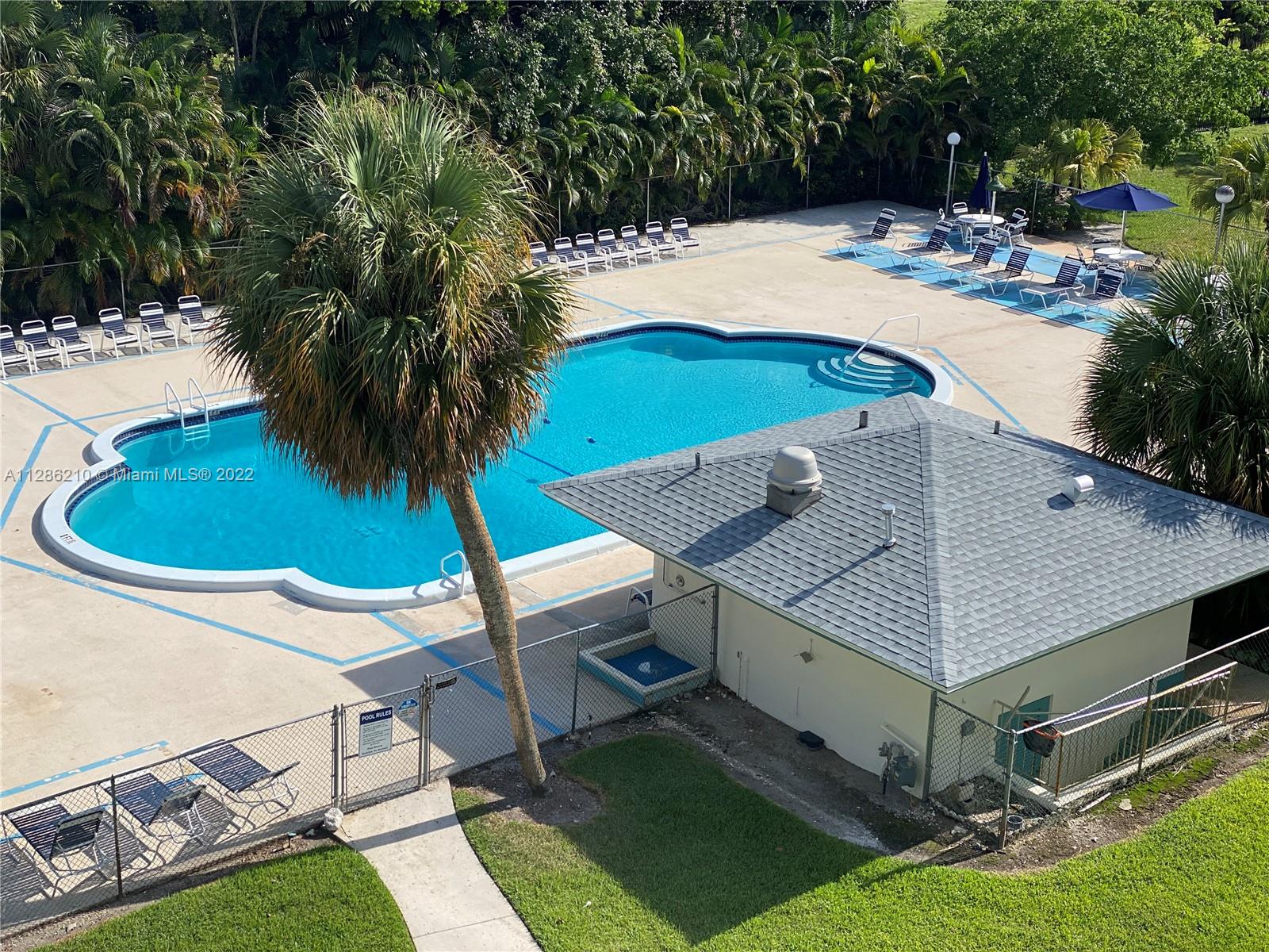 4200 Hillcrest Dr Unit: 914