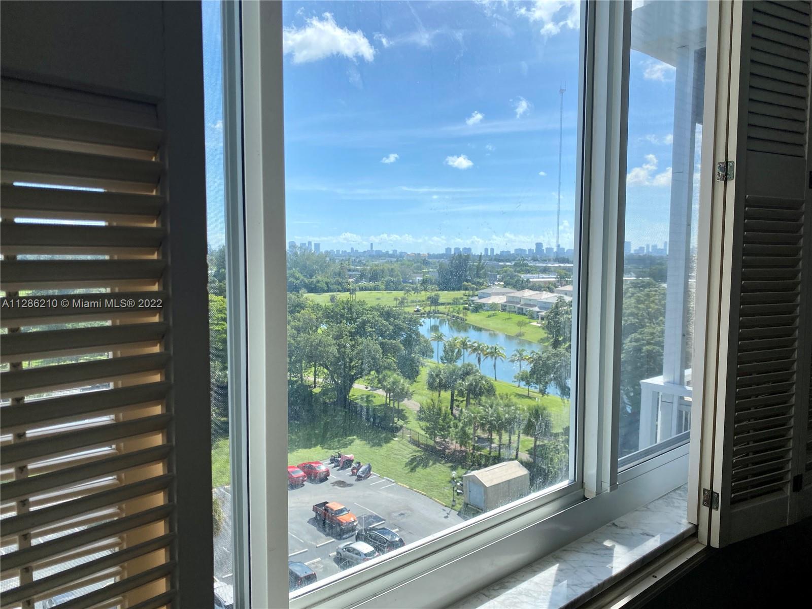 4200 Hillcrest Dr Unit: 914