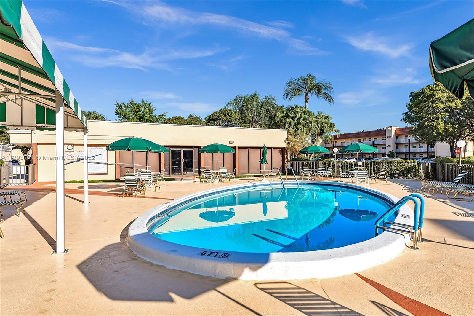 2751 N Pine Island Rd Unit: 206
