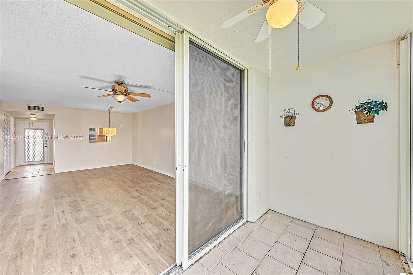 2751 N Pine Island Rd Unit: 206