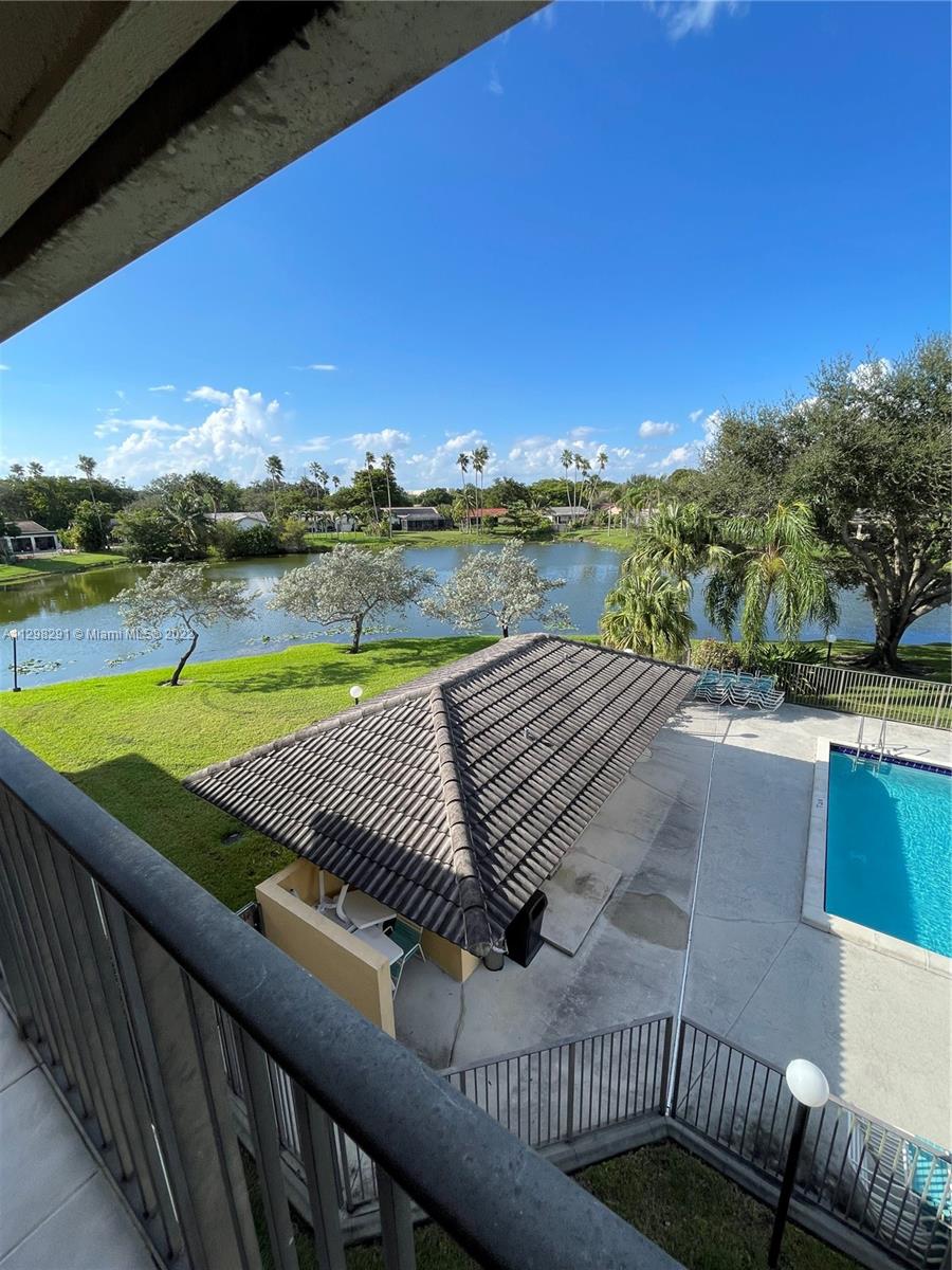 11453 NW 39th Ct Unit: 310-2