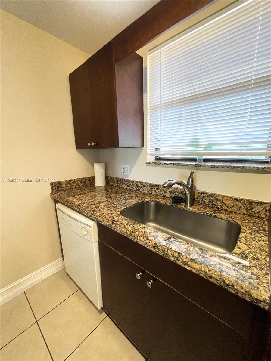 11453 NW 39th Ct Unit: 310-2