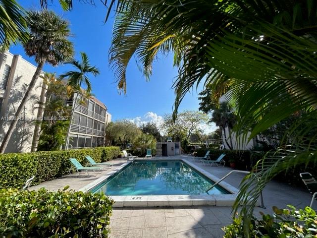 485 N Pine Island Rd Unit: A102