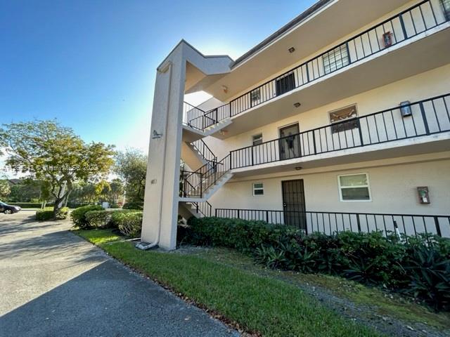 485 N Pine Island Rd Unit: A102