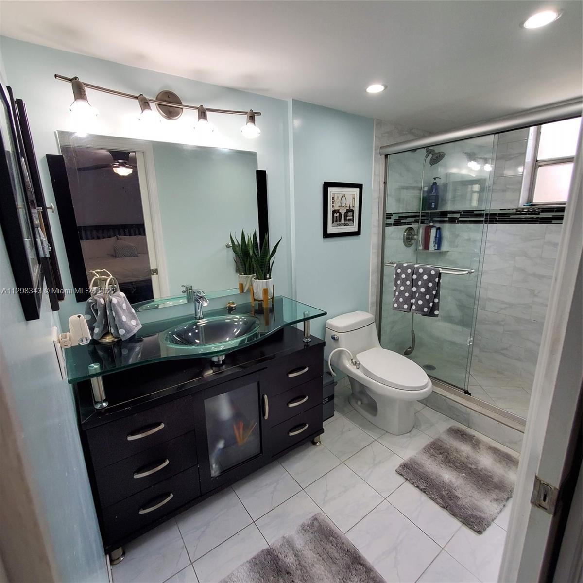 485 N Pine Island Rd Unit: A102