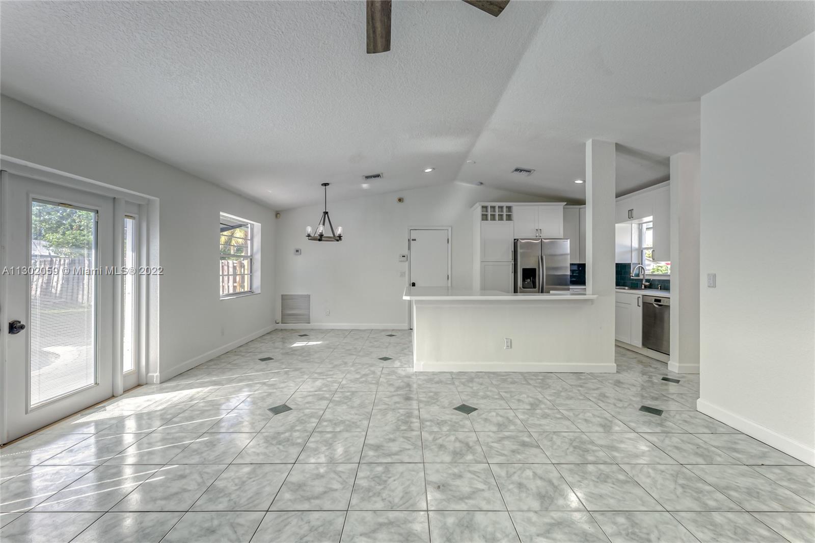 8350 NW 45th Ct