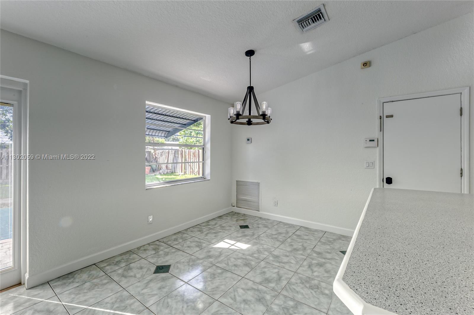 8350 NW 45th Ct