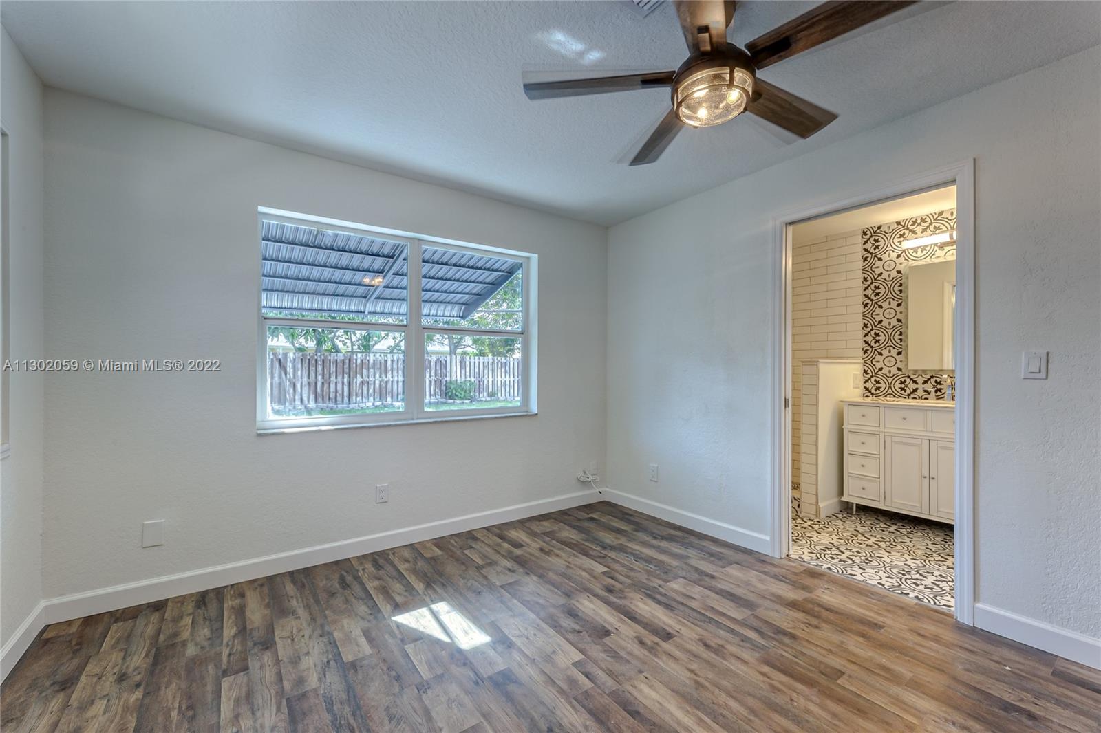 8350 NW 45th Ct