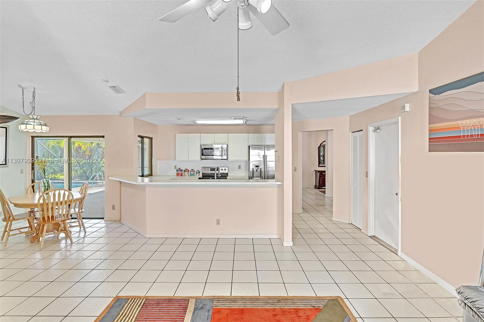 1950 Lake Point Dr
