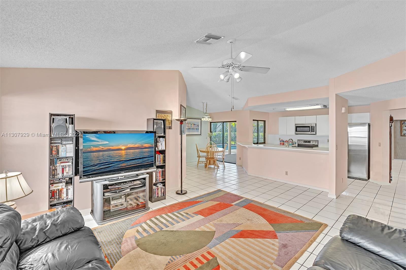 1950 Lake Point Dr