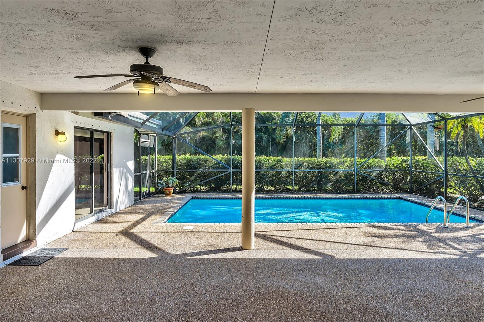 1950 Lake Point Dr