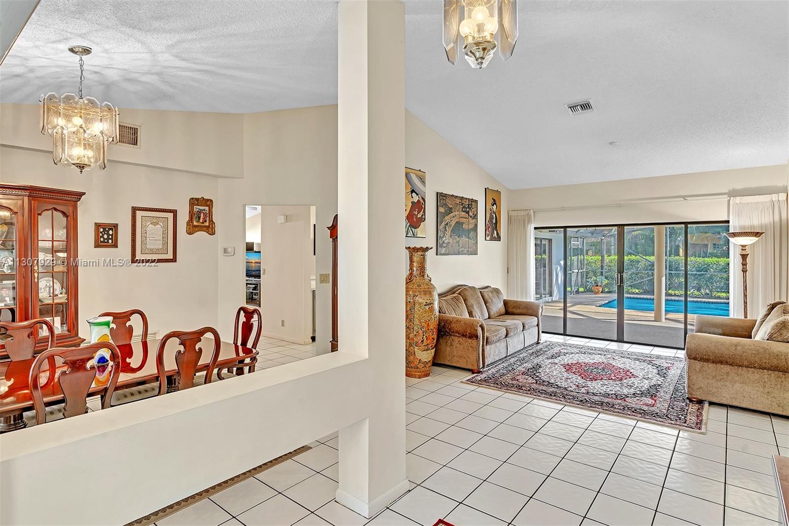 1950 Lake Point Dr