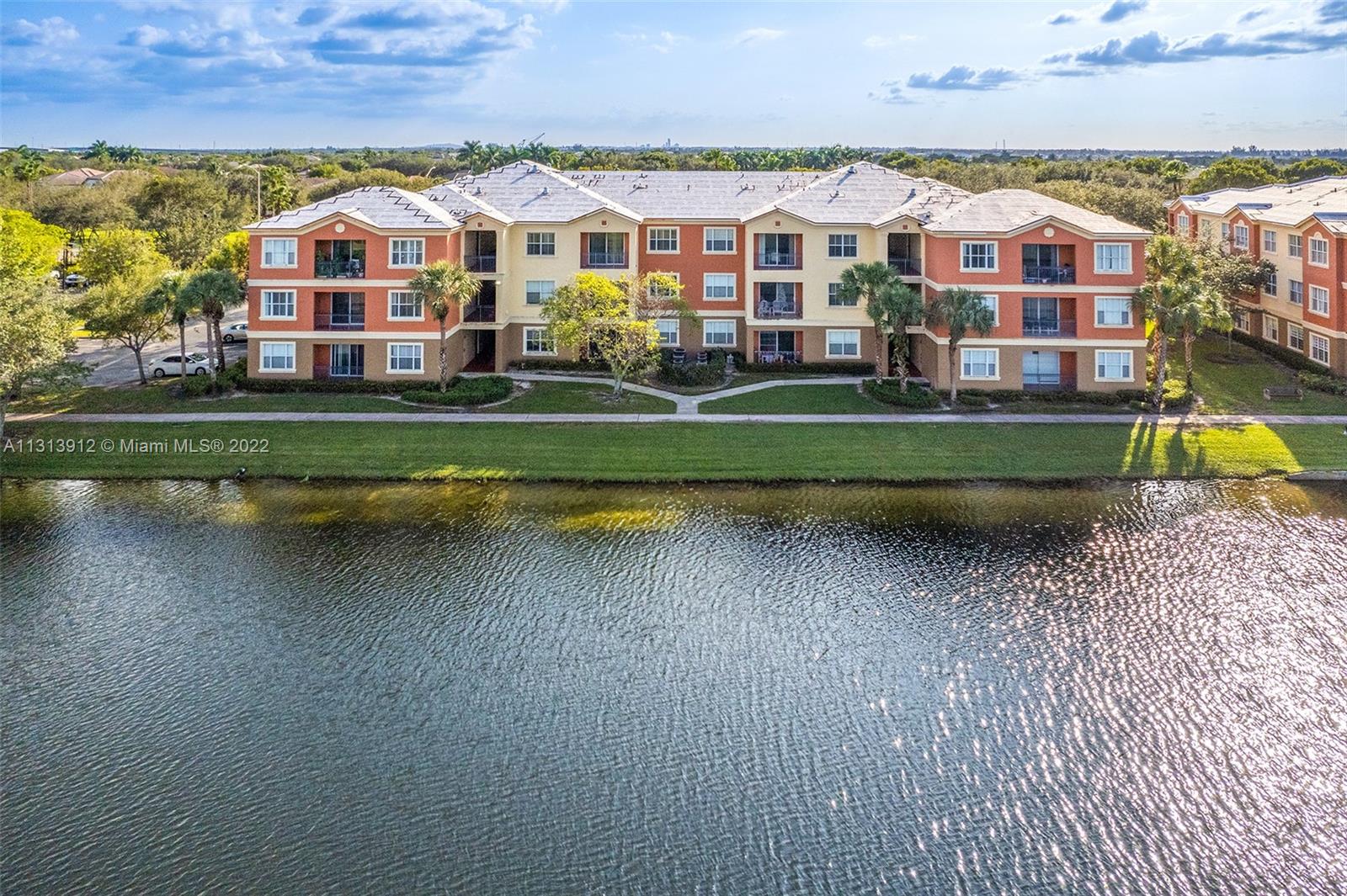 4702 SW 160th Ave Unit: 329