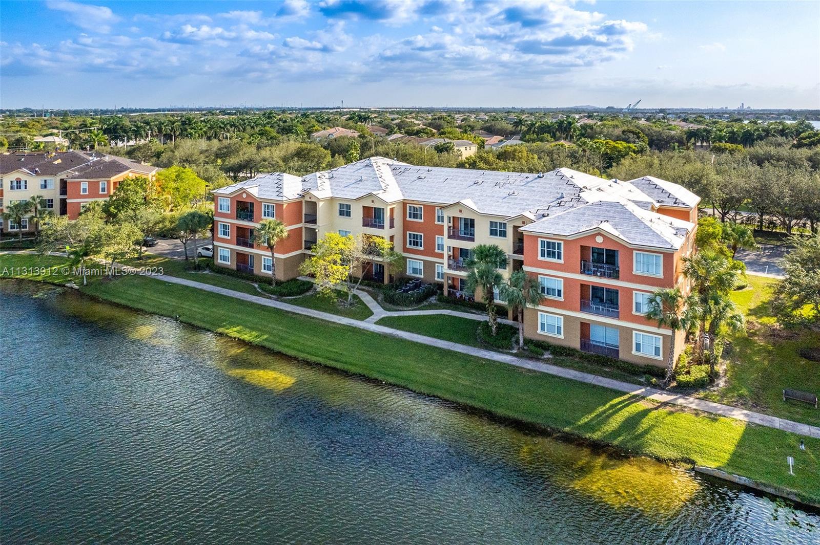 4702 SW 160th Ave Unit: 329