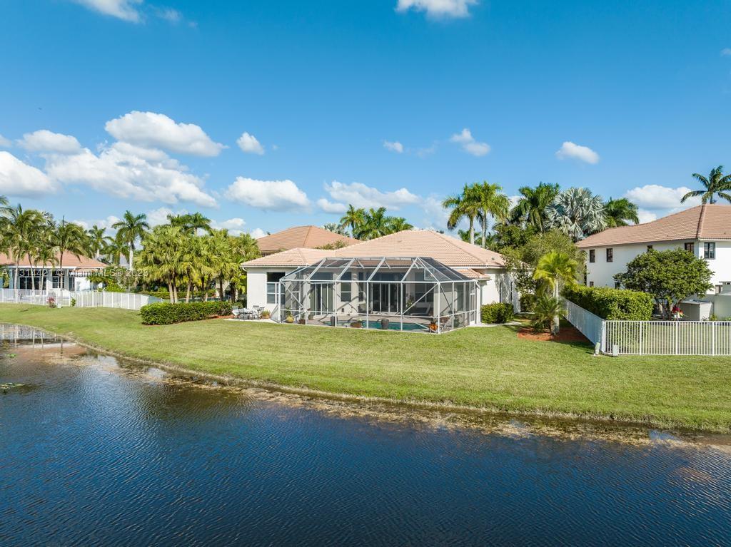 2437 Deer Creek Rd