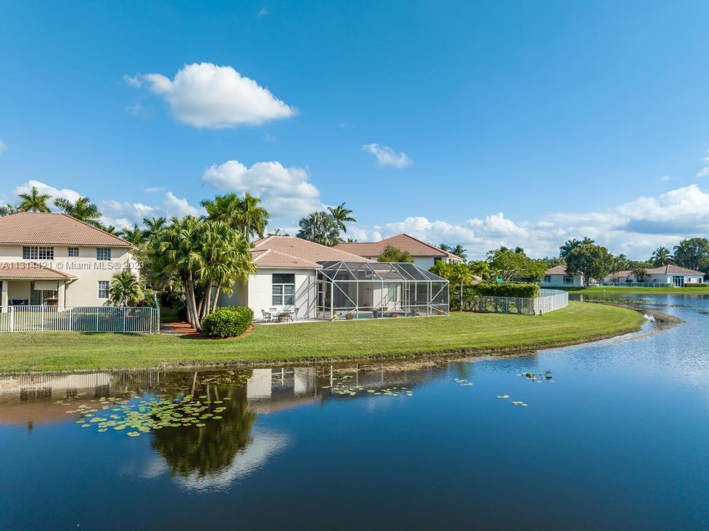 2437 Deer Creek Rd
