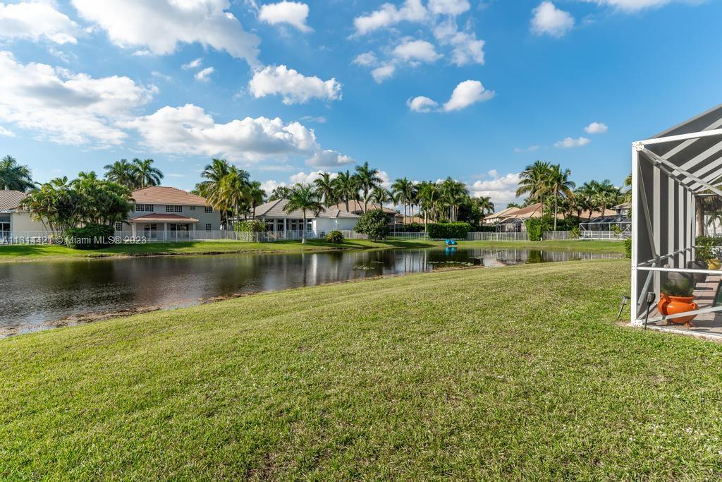 2437 Deer Creek Rd
